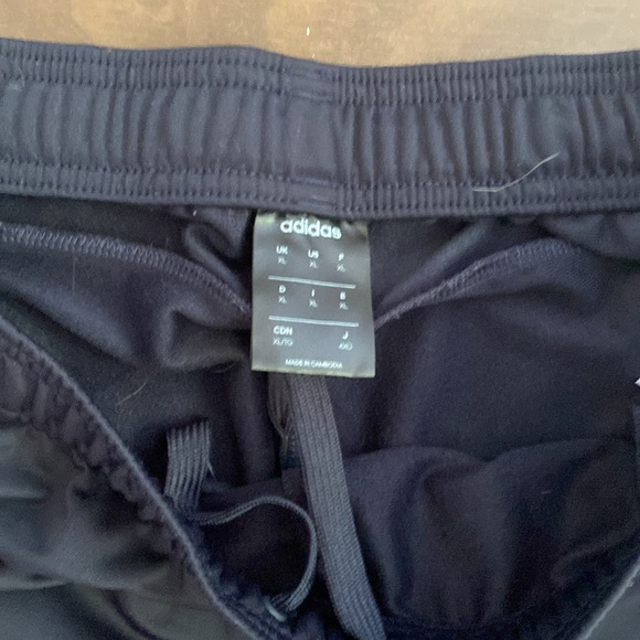 Adidas pants - Picture 2 of 2